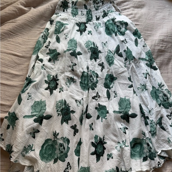 Floral Green and White Skirt - Picture 2 of 2